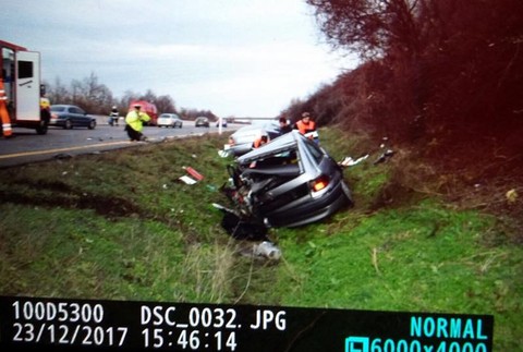 Nehoda medzi Bratislavou a Trnavou. Jeden človek je mŕtvy