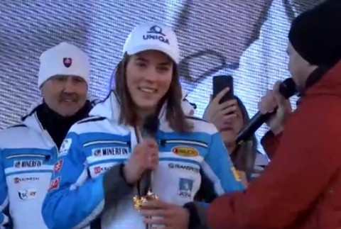 Vlhovú vítal na na rodnom Liptove dav ľudí. Dojalo ju to 