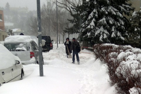 Počasie zima Kramáre neodhrnutá cesta