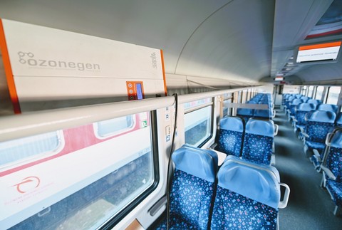 ZSSK dezinfikuje interiér vozidiel ozónom
