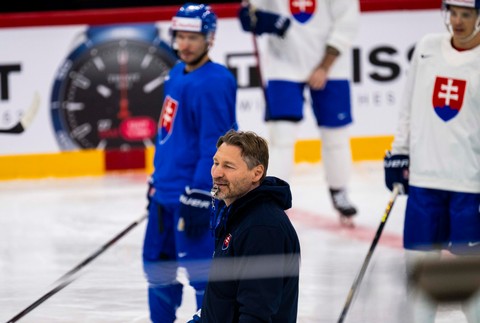 080525prvy_trening_11128306