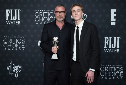 2025_Critics_Choice_Awards_-_Press_Room_73857