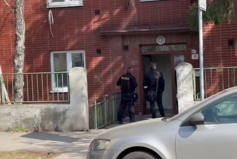 [multi] V byte našli mŕtvy manželský pár dôchodcov v Bratislave 1263