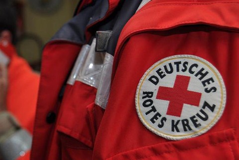 Vážna dopravná nehoda na juhu Nemecka. Viac ako desiatka detí skončila zranená