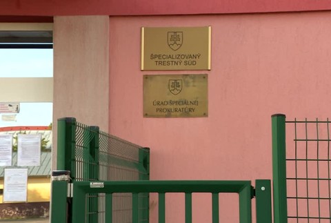 [multi] Bývalý člen ĽSNS pôjde za úkladnú vraždu do basy na 23 rokov. 3119