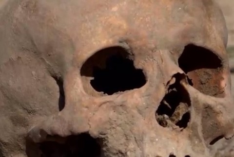 FOTO: Na poli pri Galante našli ľudské kosti. Rozuzlenie bolo nečakané