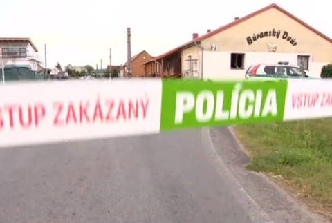 miesto činu, kde náložou odpálili bankomat 