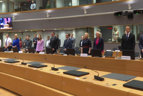 zdrazovanie vojna na ukrajine 2