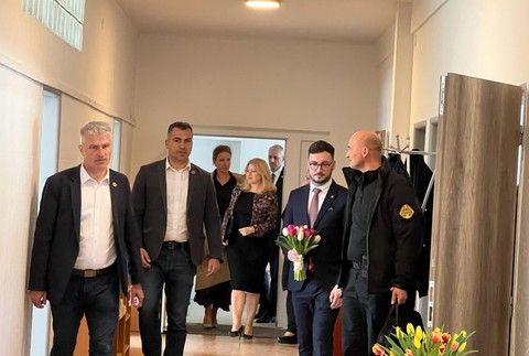 prezidentka návšteva centrum nádej (3)