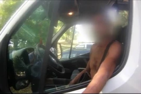 Opitý šofér Brno4307