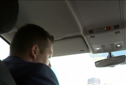 Systém eCall môže zachrániť stovky životov. Operátori zatiaľ zaznamenali len 4 volania