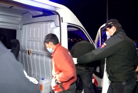 [multi] Nelegálni migranti 6971