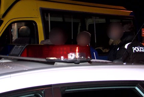 [multi] Opitý sofer autobusu 12952