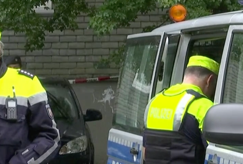 Telá piatich mŕtvych detí našla v byte stará mama