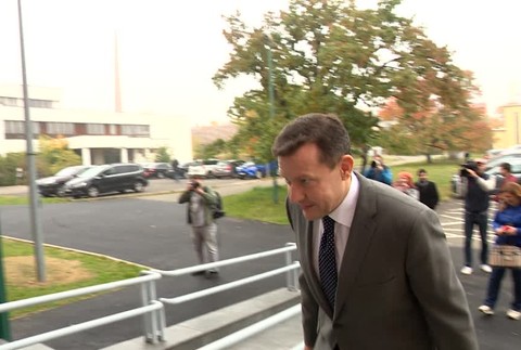 Pre Kočnera mali sledovať aj Čižnára. Podľa zdroja TV JOJ generálneho prokurátora mnohokrát lustrovali aj v policajných databázach