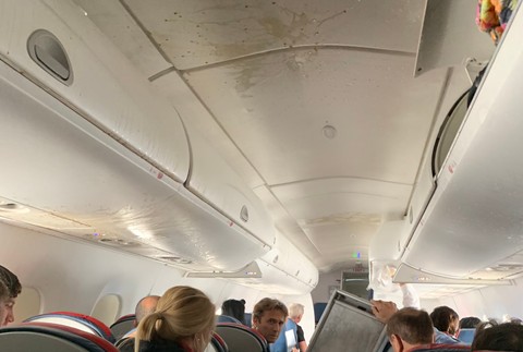 Lietadlo sa trikrát rútilo k zemi. Stačilo málo a let by skončil tragédiou