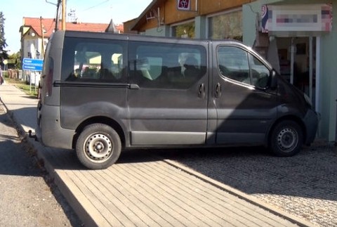 nabural do stavkovej kancelarie