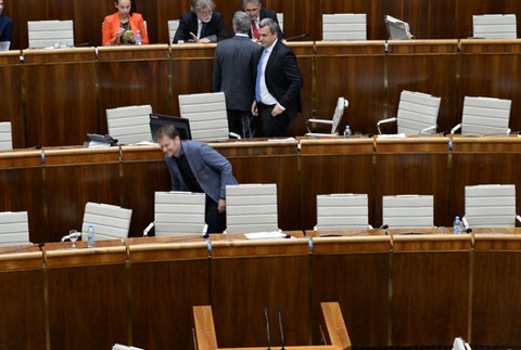 Matovič dal Dankovi letenku do Grécka 
