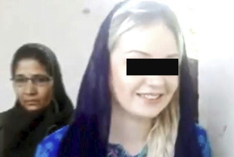 Na ceste na pojednávanie rozdávala Tereza úsmevy 