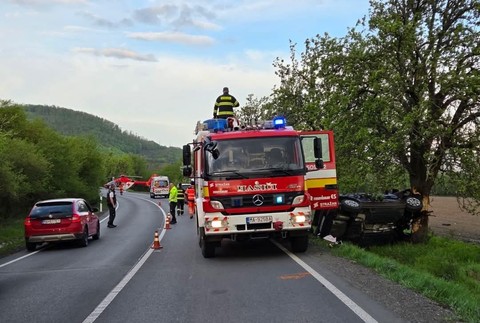 Vážna nehoda osobného auta na Záhorí 2