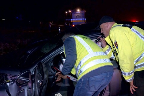 Vážna dopravná nehoda. Vodička (18) sa bočne zrazila s dovolenkármi, ktorí sa vracali z Chorvátska