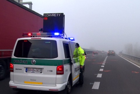 Zrazený chodec na R1