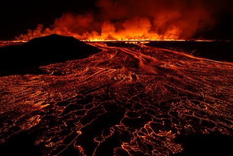 Iceland_Volcano906045089454