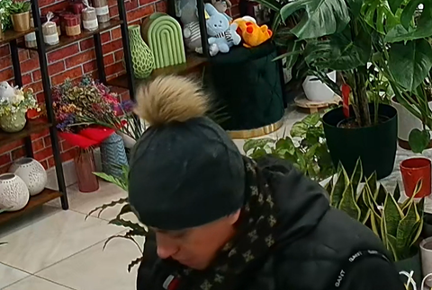 kradez v kvetinarstve