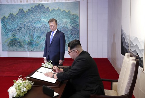 Severná Kórea, Kim Čong-un, stretnutie