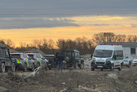 petrzalka mrtvy muz prehladava okolie policia (2)