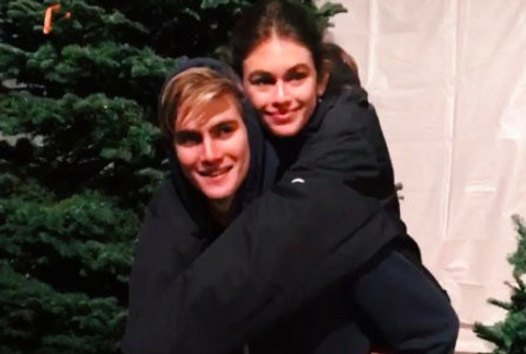 Kaia s bratom Presleym