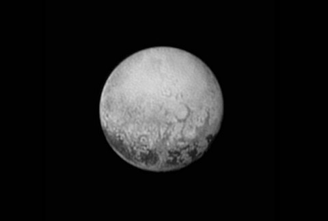 Planéta Pluto, ktorú odfotila sonda New Horizons