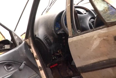 [multi] KN vyletel z auta 1287