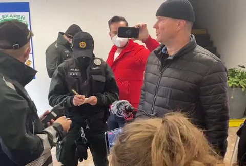 [multi] bezruskovci 2 8451