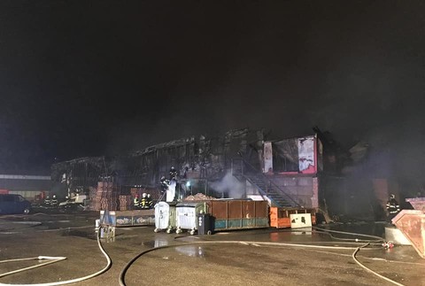 požiar v Petržalke