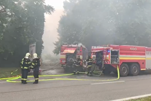 Požiar unimobuniek na Rožňavskej ulici