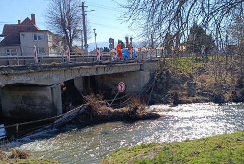 Zrútené zábradlie