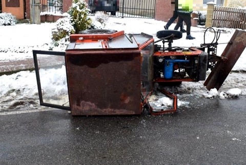 Nehoda namiesto pomoci 