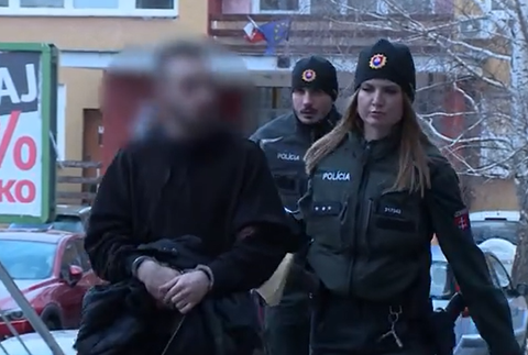 Polícia a obvinený