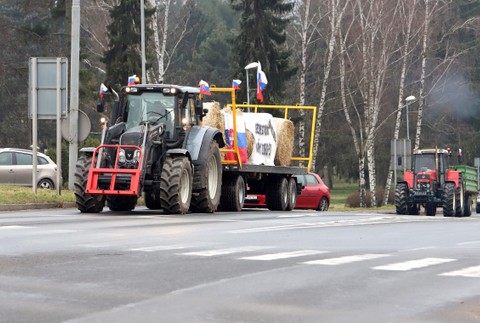 farmari protesty traktor ZVOLEN (3)