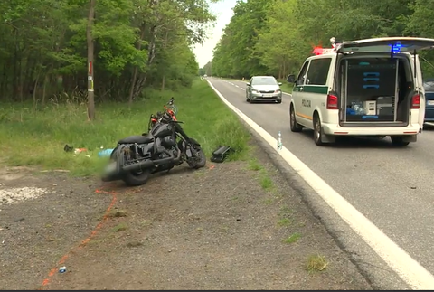 miesto činu, motorka