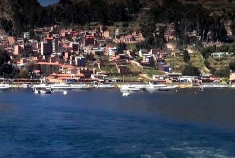 FOTO: Jazero Titicaca je svetový unikát. Ktorú časť domova pripomína Slovákom?