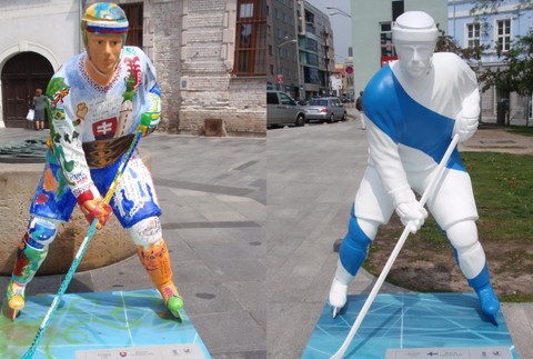 sochy hokejistov v ľudskej veľkosti
