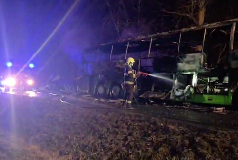 [multi] nehoda autobus kamion  17