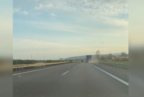 Desivá jazda kamionistu na D1.