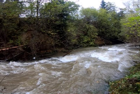 [multi] Obeť záplav 538