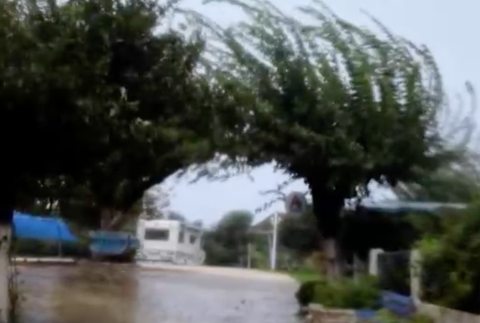 Grécko zasiahol silný hurikán