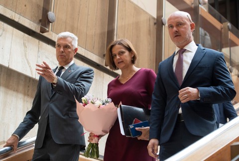 Podmienky OĽaNO a rokovanie vlády