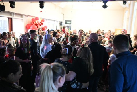 193AECD4-10D6-40D0-8F8F-0C2A9B4561A1