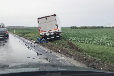 nehoda, Radava, kamión